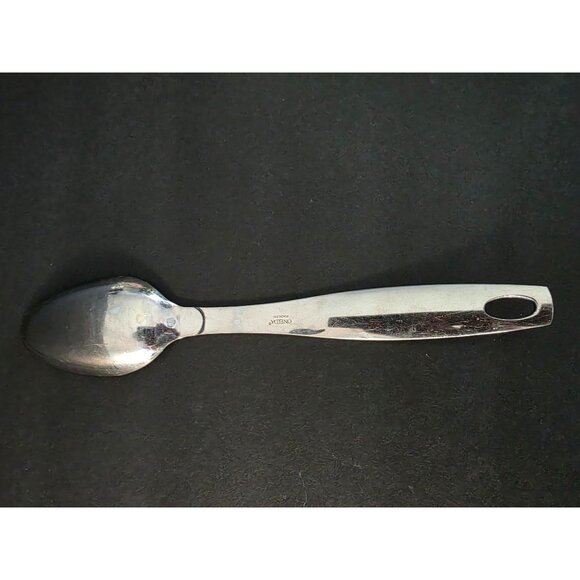 Oneida Stainless Steel Soup Spoon Ladle - Picture 2 of 4